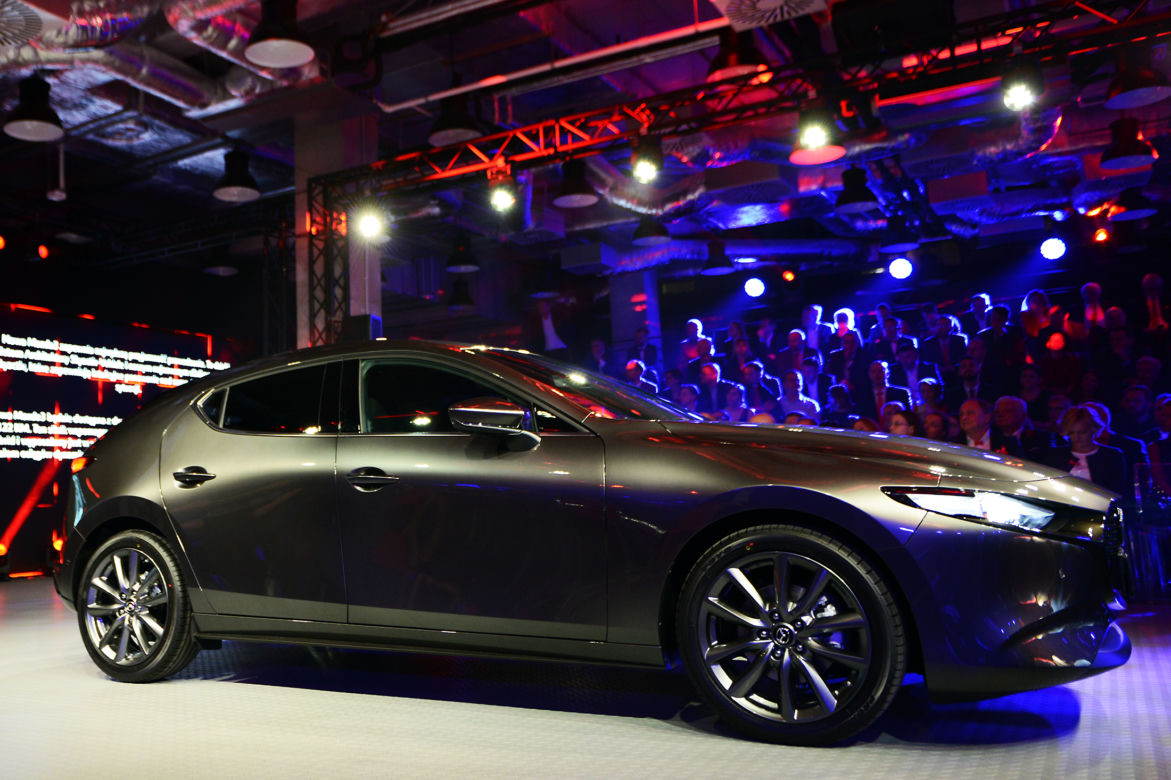 Nowa Mazda 3 2019