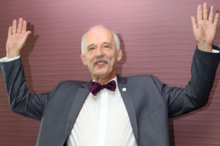 Janusz Korwin-Mikke: Łuski z oczu!!