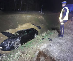 Tragiczny wypadek koło Żnina! Jedna osoba zginęła, a sześć trafiło do szpitala! [ZDJĘCIA] 