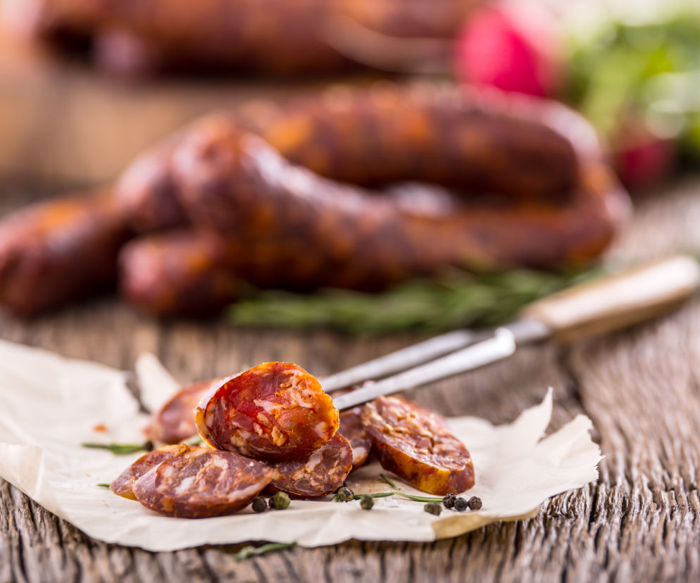 Szaszłyki z polędwiczki wieprzowej i chorizo wg Pascala Brodnickiego