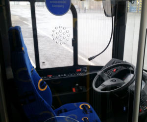 Kabina kierowcy w nowym autobusie