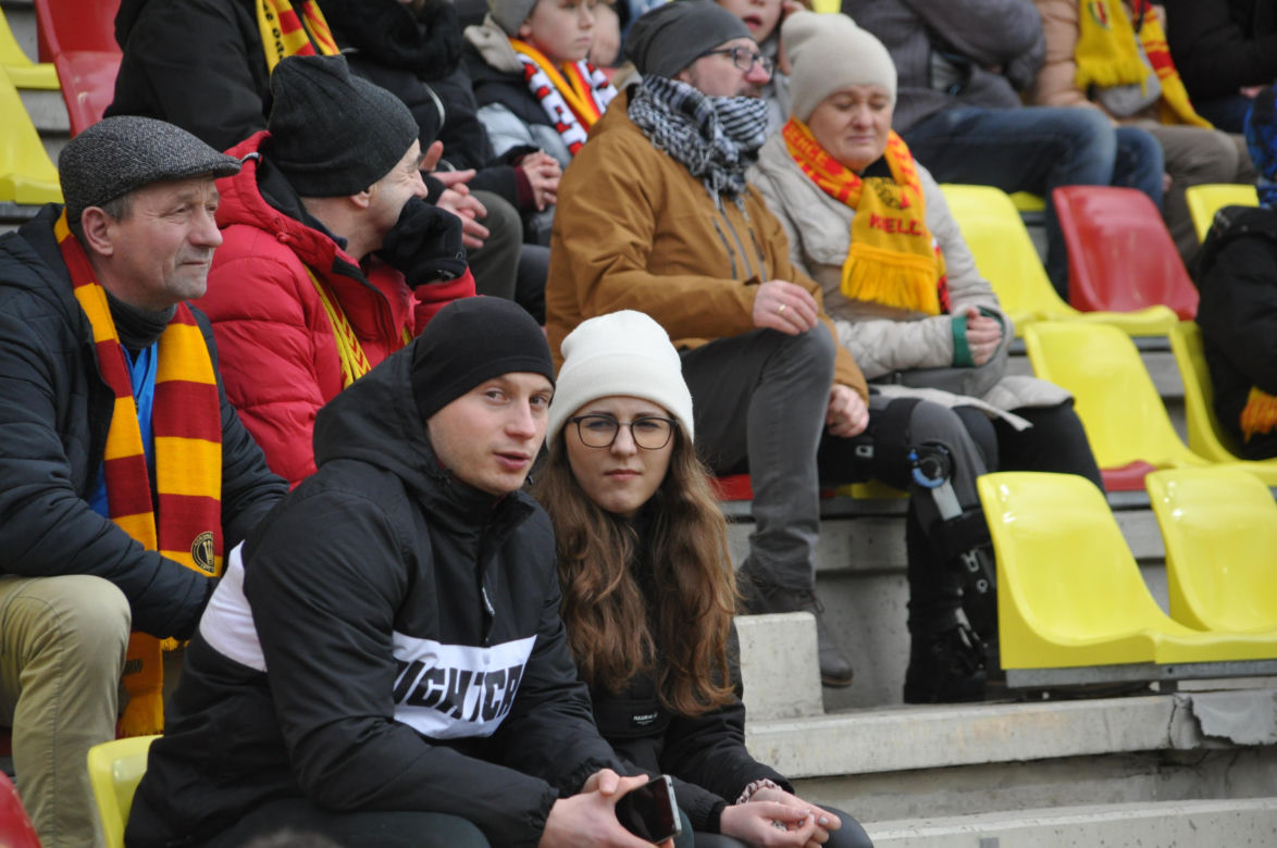 Korona Kielce - Pogoń Szczecin. Zobacz zdjęcia z trybun Suzuki Areny