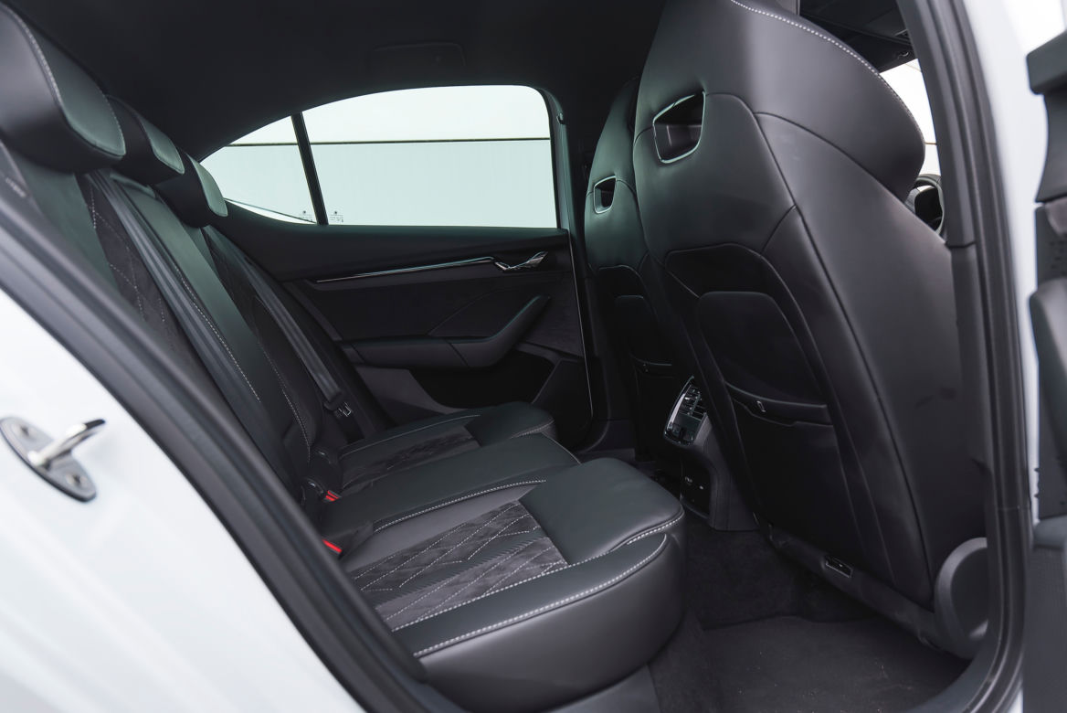 Skoda Octavia RS iV 1.4 TSI Plug-In Hybrid