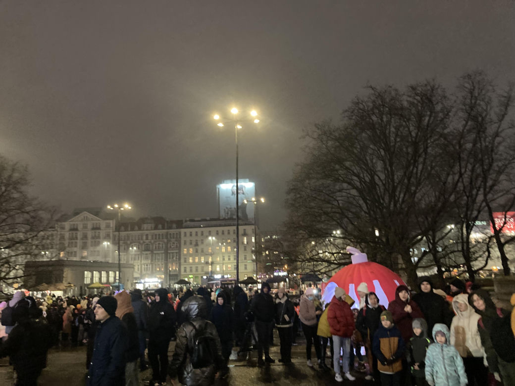 Świąteczna ciężarówka Coca-Coli w Warszawie