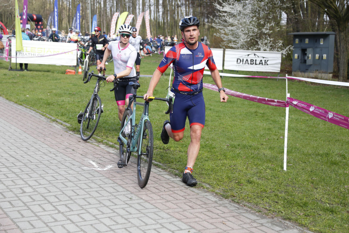 Silesiaman Duathlon Katowice w Dolinie Trzech Stawów. Na starcie stanęło 250 osób