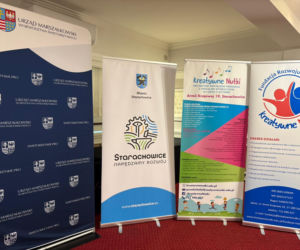 Świat Niebieskich Motyli w Starachowicach. Jak IV Ogólnopolska Konferencja zmienia rzeczywistość osób w spektrum autyzmu