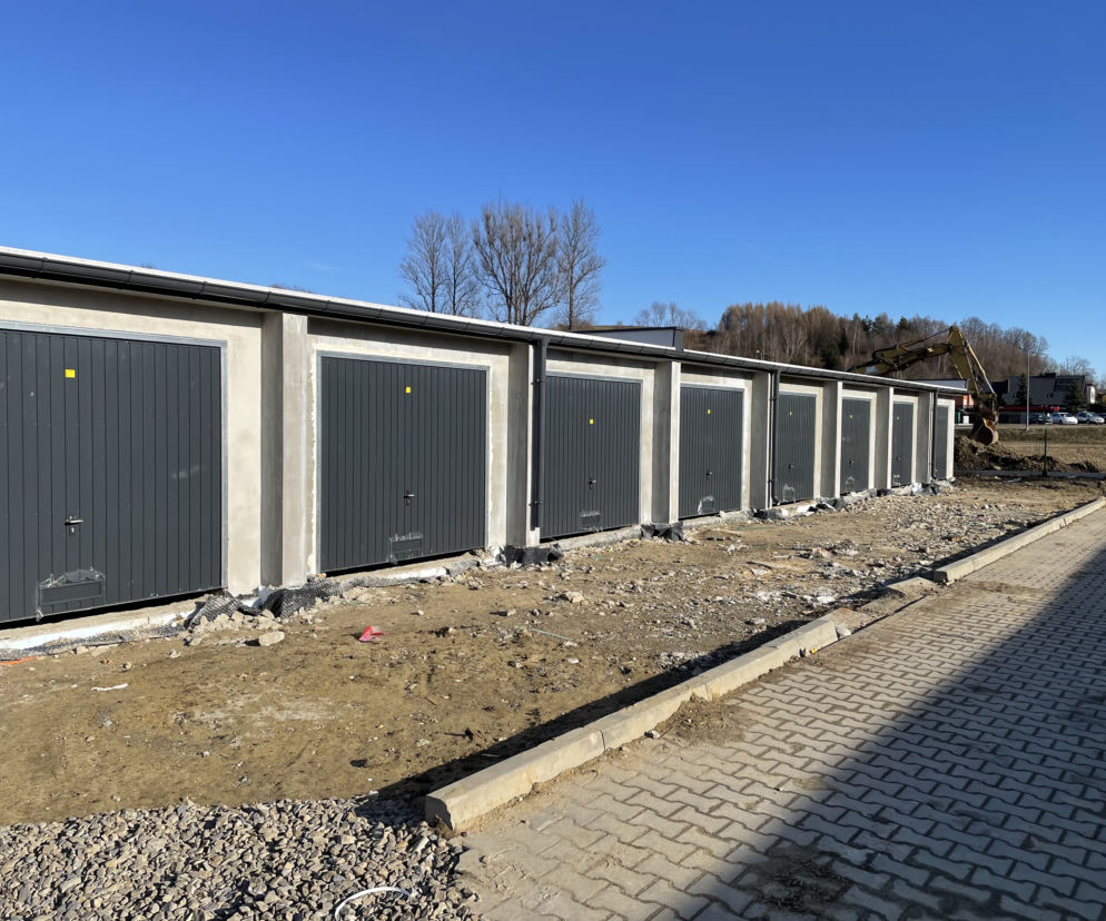 Nowe garaże przy ul. Batalionów Chłopskich