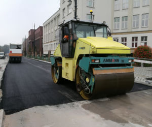 Piątek na placu budowy w centrum Torunia