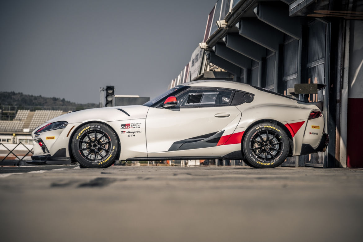Toyota GR Supra GT 4 (2020)