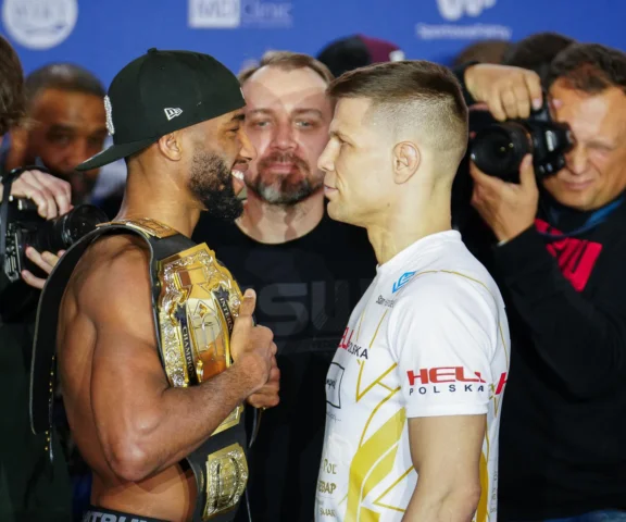 KSW 114: Relacja na żywo. Kto zostanie królem w Radomiu? Czyżewska błyskawicznie nokautuje byłą zawodniczkę UFC! [WYNIKI LIVE]