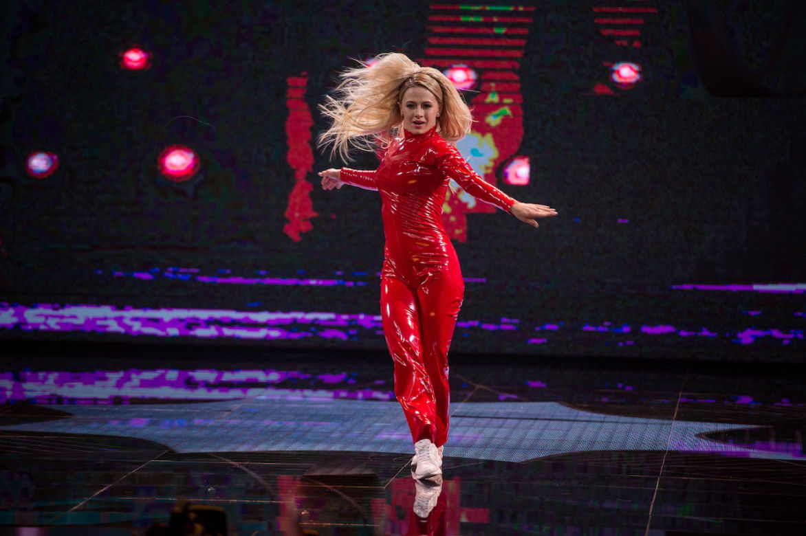 Dance Dance Dance