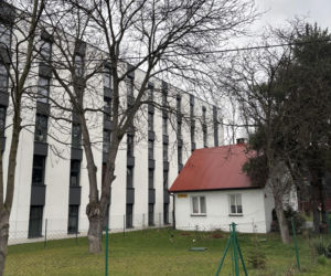 Dom przy ul. Jutrzenka 4 w Krakowie i sąsiedni akademik