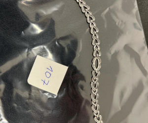 Rozpoznajesz te błyskotki? Policja poszukuje właścicieli bizuterii i kosztowności