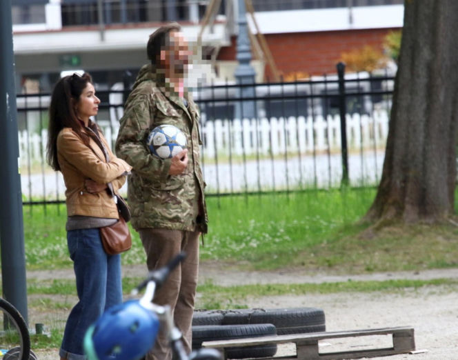 Marta Kaczyńska z rodziną. Rowery, siłka i piłka