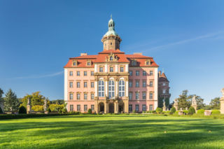 Sekretne tunele z II wojny światowej, kaplica pełna czaszek i wieża szalonego naukowca. Najbardziej tajemnicze miejsca na Dolnym Śląsku [GALERIA]
