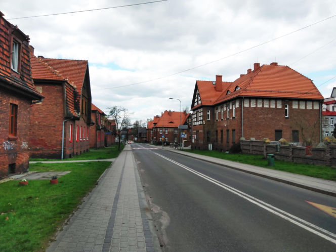 Zachwyca zabytkowym osiedlem familoków. To jedno z najpiękniejszych miast na Śląsku