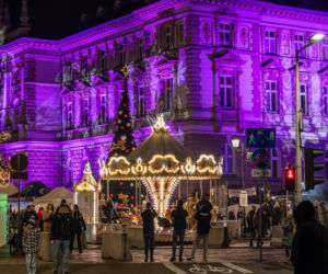 To najbardziej świąteczne miasto w województwie śląskim. Częściowo znajduje się w Małopolsce