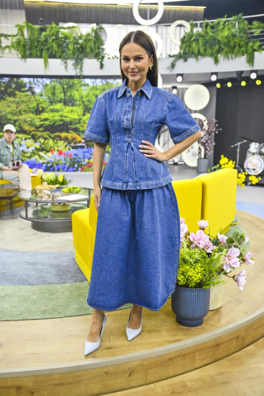 Total look rodem z lat 80. wraca do łask. Zobacz, jak noszą go Paulina Sykut-Jeżyna i Katarzyna Sokołowska