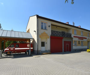 To miasto ma jeden z najpiękniejszych ratuszy w Małopolsce. Leży blisko najcieplejszego miejsca w województwie