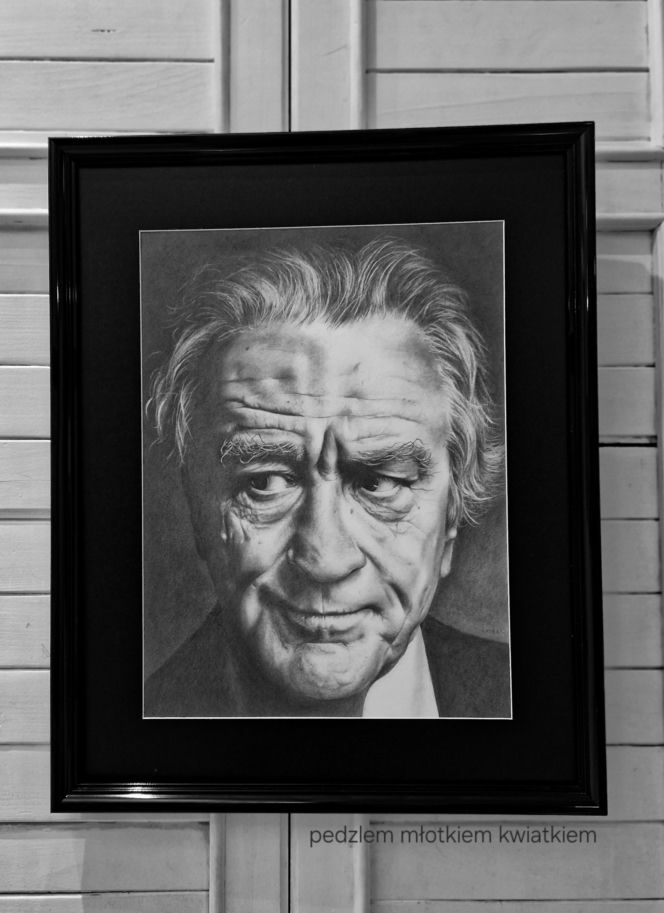 "Pędzlem, młotkiem, kwiatkiem" - bajkowe dzieła Kasi