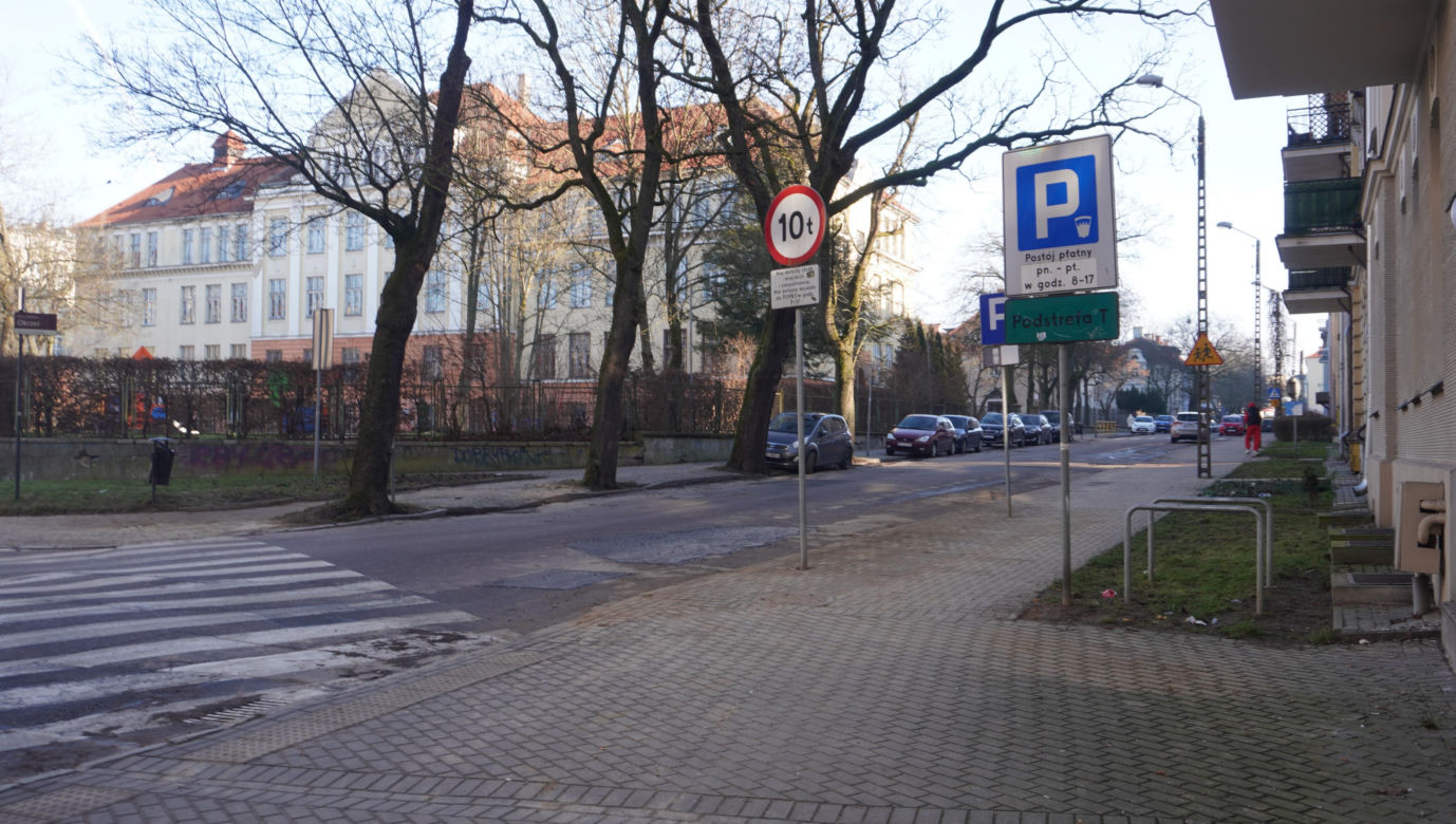To najmniejsze osiedle w Olsztynie. Jest też najbardziej zaludnione [ZDJĘCIA]