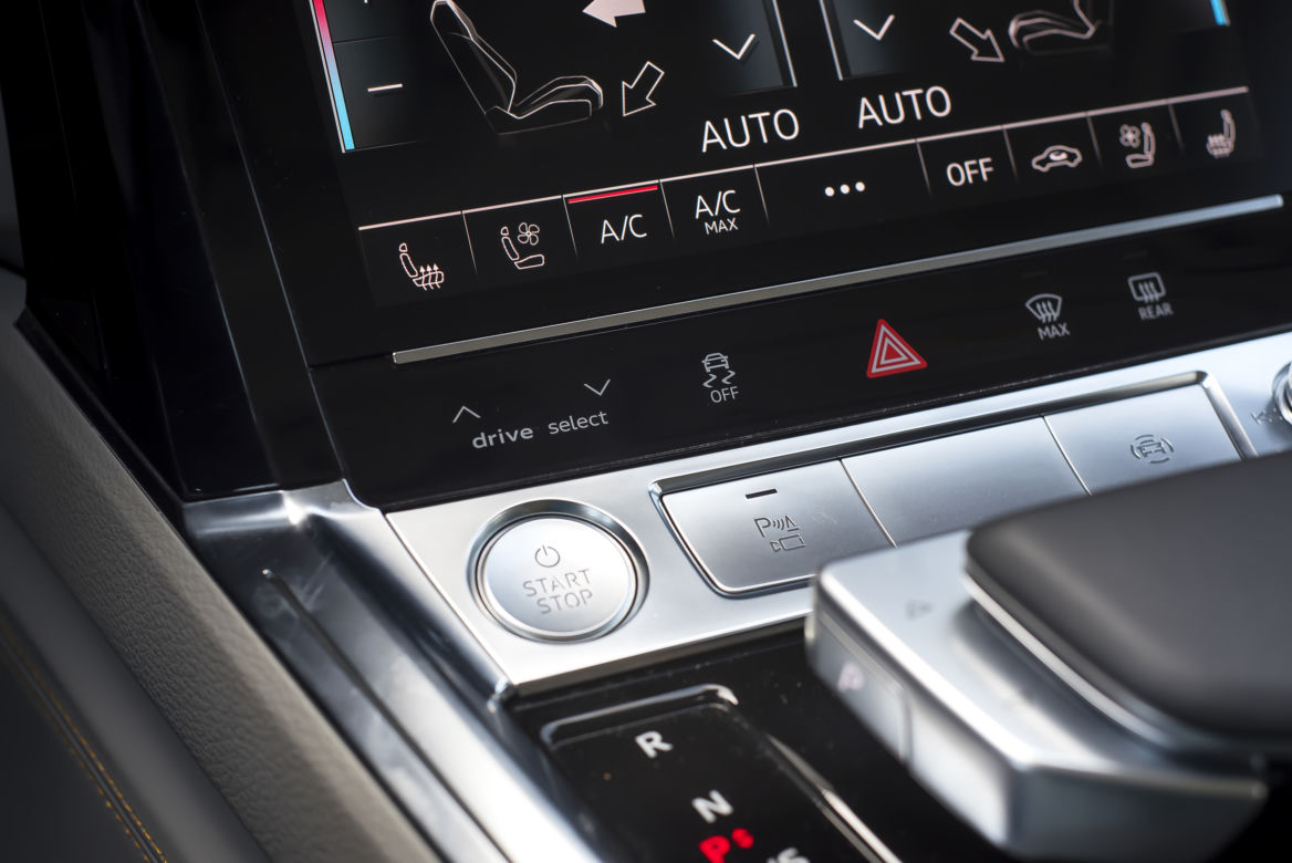 Audi e-tron 55 quattro