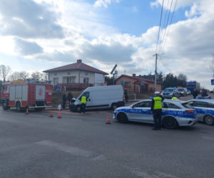 Wypadek na feralnym skrzyżowaniu w Ambrożowie