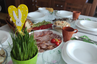 Wielkanoc 2026 nadejdzie szybciej niż myślicie. Kalendarz płata figla