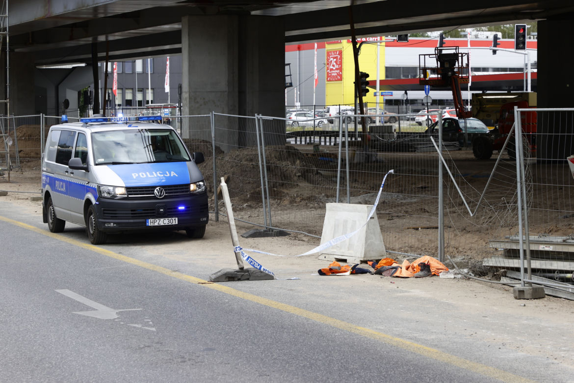 Dramat na ul. Marsa w Warszawie. Budowlaniec spadł z wysokości
