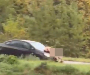 Nagi mężczyzna z maczetą biegał po ulicy! Policjanci użyli paralizatora