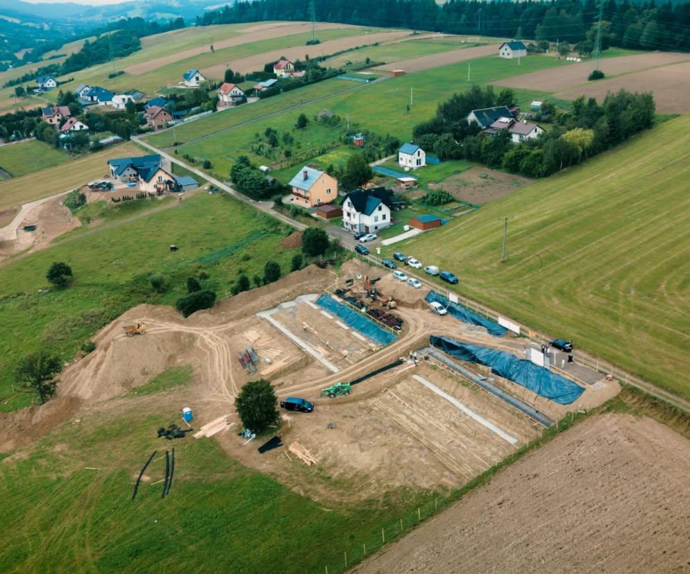 Ruszyła budowa mieszkań na wynajem w Korzennej.  Będą  gotowe za 20 miesięcy 