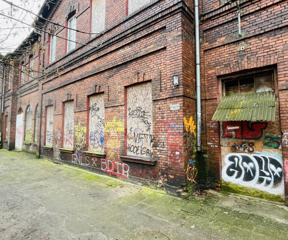 Budynek dworca kolejowego Sosnowiec Południowy odzyska blask? Miasto ogłasza plany