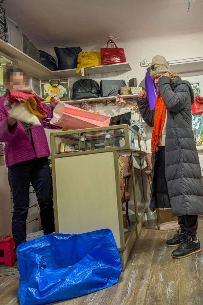 Barbara Bursztynowicz ubiera się w komisie