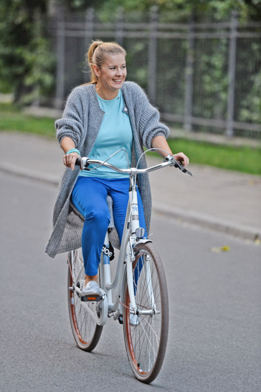 Anna Powierza walczy o zgrabną sylwetkę na rowerze