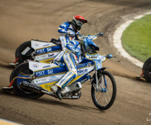 Powrót kibiców na Motoarenę. Tak fani przeżywali mecz Apatora Toruń z Włókniarzem Częstochowa