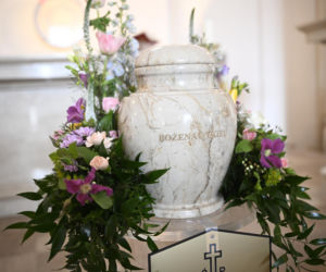 Pogrzeb Bożeny Dykiel przyciągnął tłumy. Pojawił się wieniec od Sławy Przybylskiej