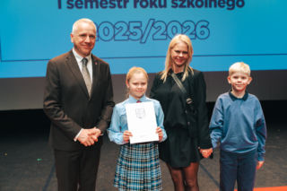 Najzdolniejsi uczniowie odebrali stypendia Prezydenta Miasta Siedlce