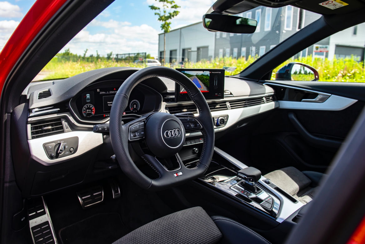 Audi A4 Limousine 40 TFSI S tronic 190 KM S line