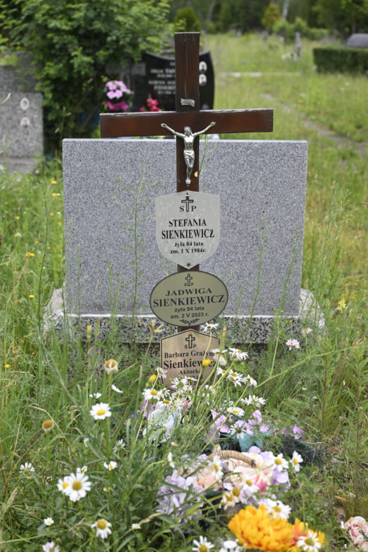 Straszny widok na grobie Barbary Sienkiewicz