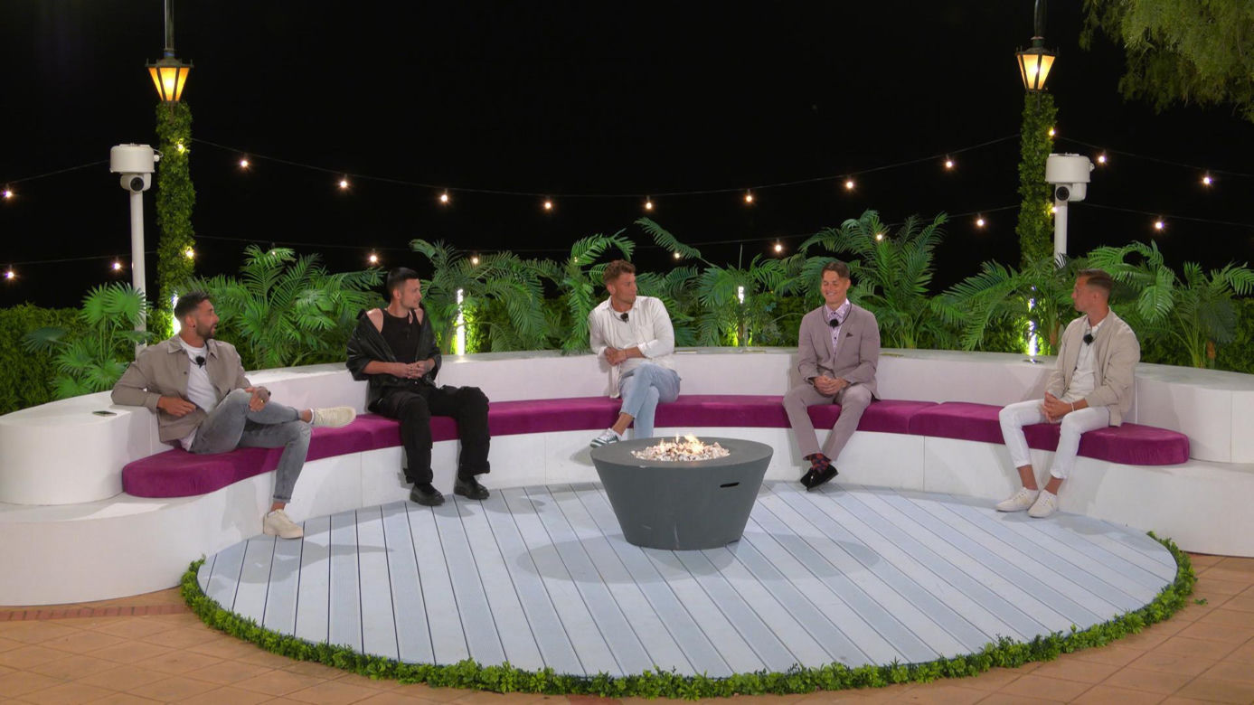 Love Island 9: Wiki podjęła decyzję! Adrian wścieknie się, jak dziecko