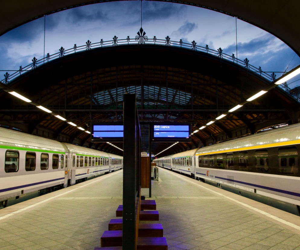 KOLEJ – bezpieczny, dostępny i ekologiczny środek transportu. Plany rozwoju i inwestycji PKP Intercity na lata 2021–2030