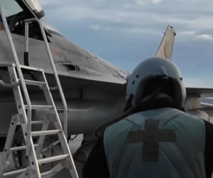 Ukraińskie F-16 na froncie. Taktyka z Zachodu nie wystarczyła, piloci stworzyli własną