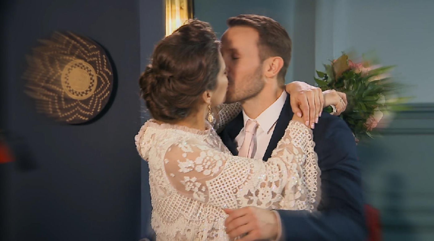 Barwy szczęścia, odcinek 3145. Regina (Kamila Kamińska), Franek (Mateusz Banasiuk)