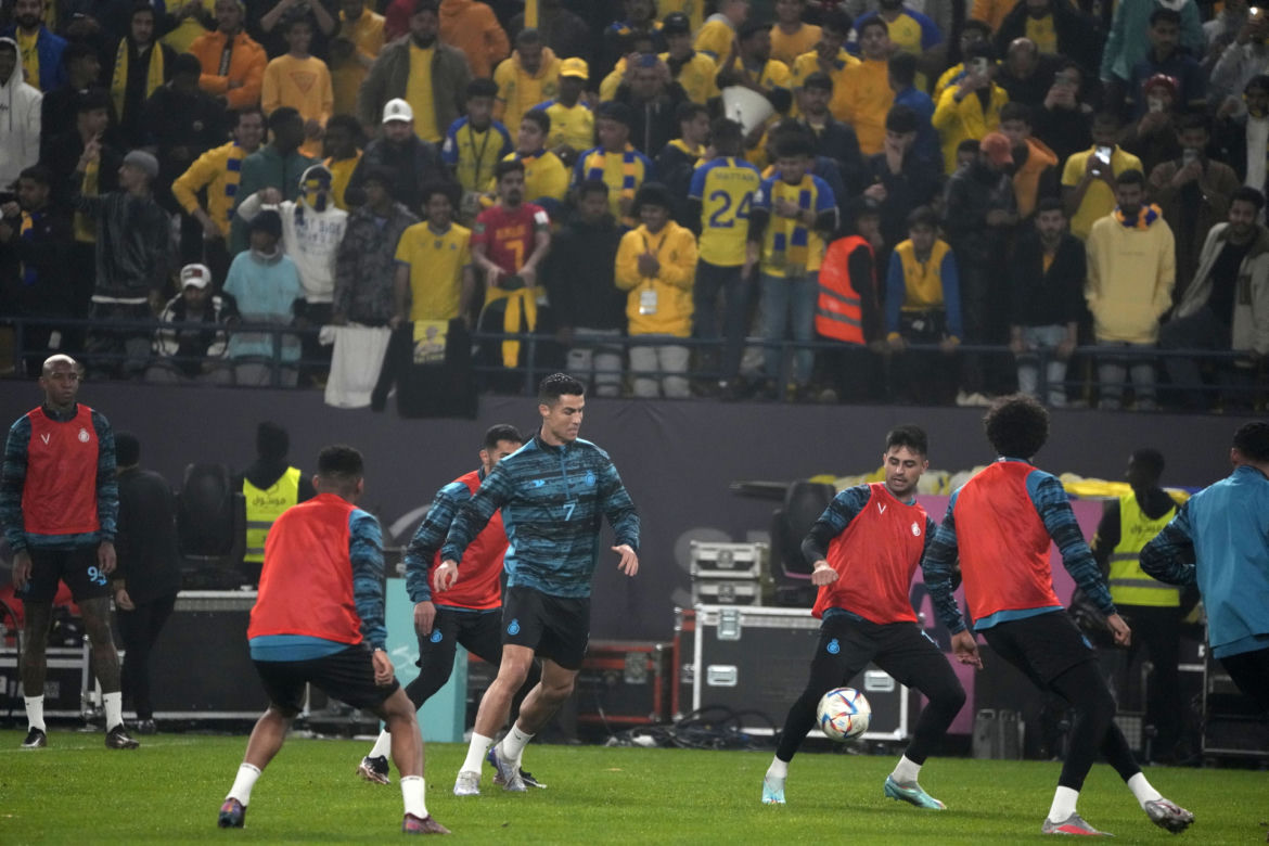 powitanie Cristiano Ronaldo w Al-Nassr