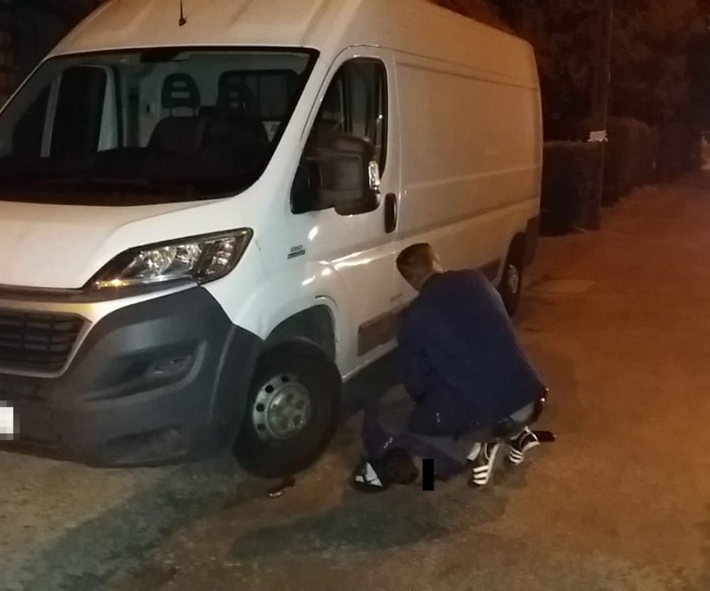 Złodzieje próbowali ukraść trzeci samochód dostawczy w Bydgoszczy. Policja złapała ich na gorącym uczynku! [ZDJĘCIA]