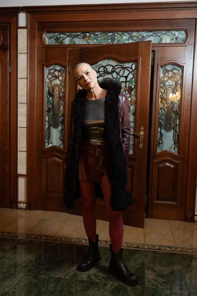 "Pierwsza miłość", odcinek 4199: Dominika podsłuchuje rozmowę Edwarda. Dowiaduje się, że mężczyzna zamierza zająć się Pawłem