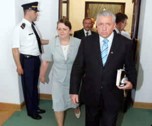 POWRÓT LEPPERZYSTÓW