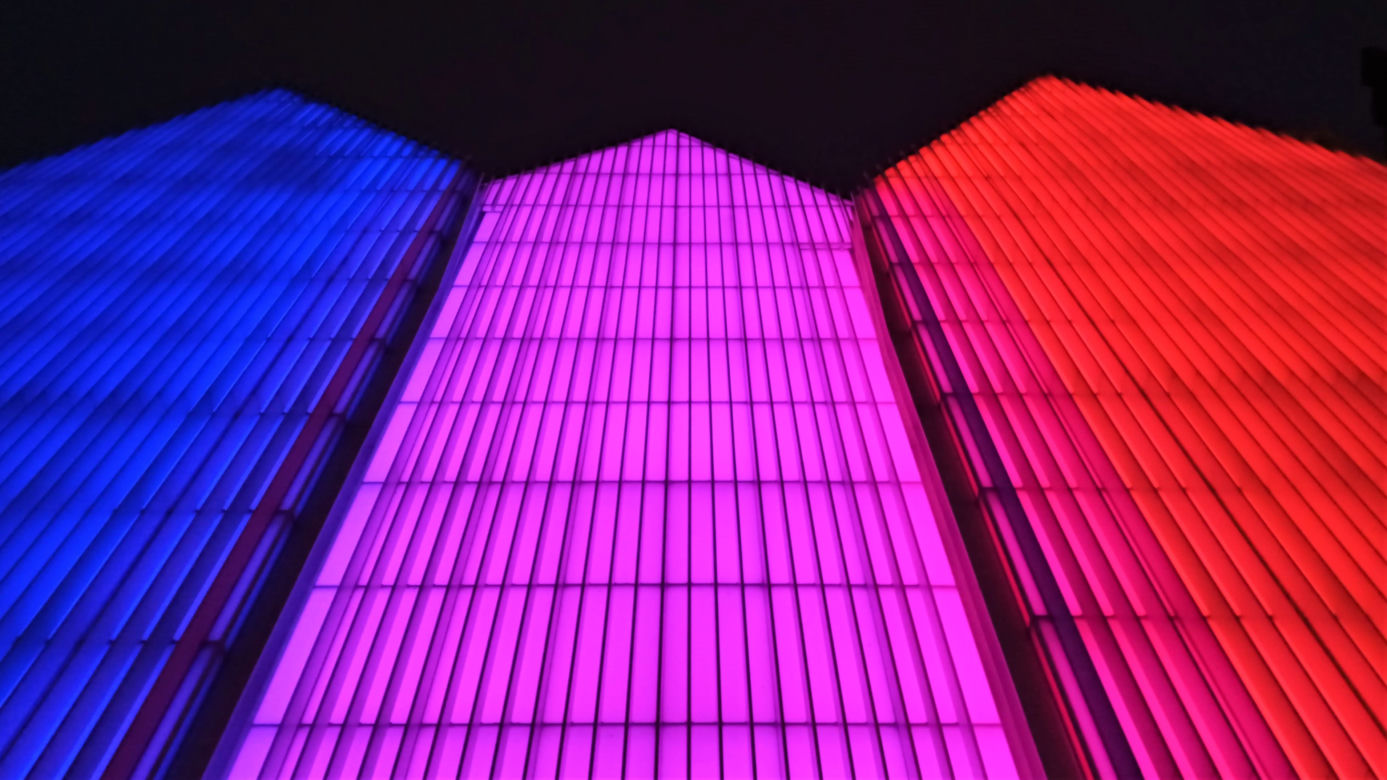 Pokaz iluminacji Filharmonii w Szczecinie z okazji Święta Muzyki