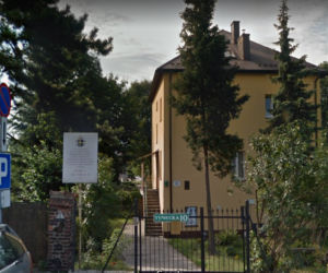 Dom Jana Pawła II przy ulicy Tynieckiej 10 w Krakowie
