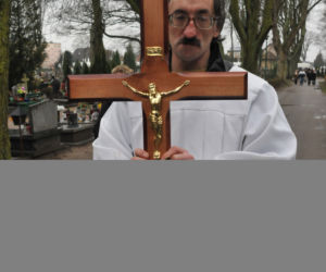 Pogrzeb ofiar w Kamieniu Pomorskim. Małżeństwa Małgorzaty i Ryszarda P. rodziców Julci oraz Ryszarda B.